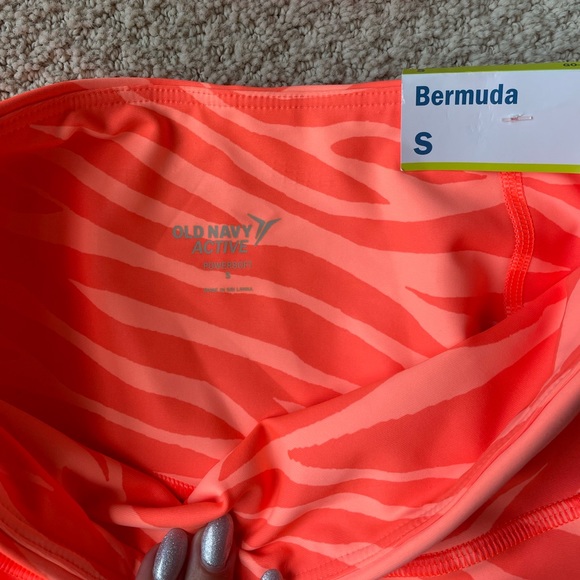 old navy biker shorts set - Picture 3 of 6